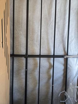 King size, metal box spring 5 inch height