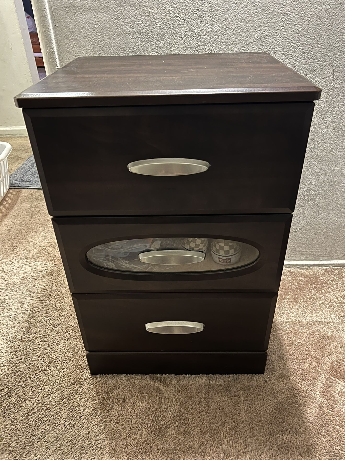 3 Hekman Drawer Dresser/Sidetable