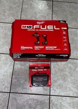 Milwaukee Sets Of Drills 4gen With 12.0 Forge Battery