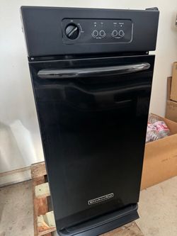 Kitchenaid trash compactor