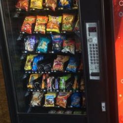 VENDING MACHINES SODA AND SNACK COMBO