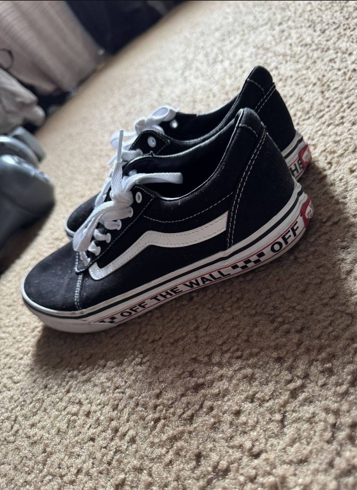 Vans Size 7.5 Youth Or 8.5 Women