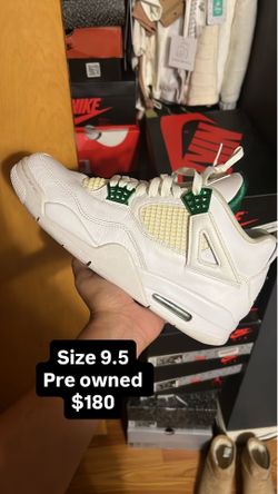 Jordan 4 green metallic size 9.5