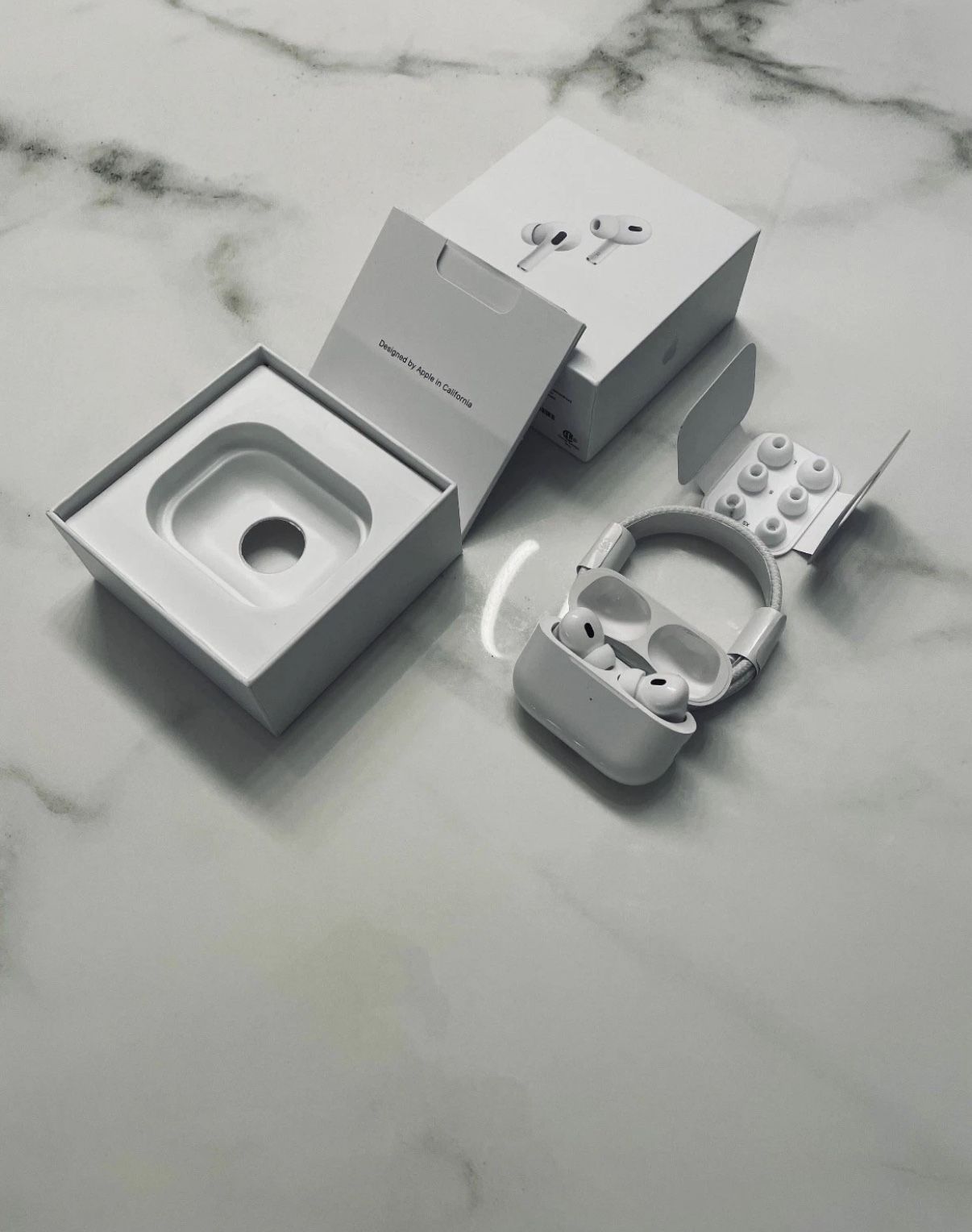 AirPods Pro 2 MagSafe