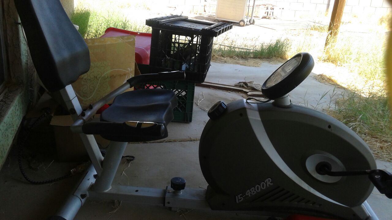 STAMINA RECUMBENT EXERCISE BIKE - 15-4800R