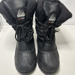Women’s Snow Boots (size 5) 