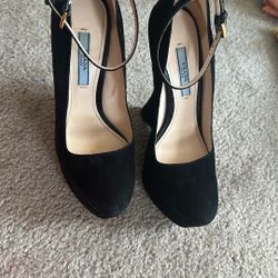 Prada Heels Size 8