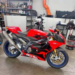 2004 Aprilla RSV1000r