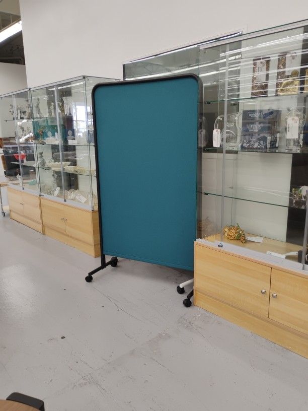 Pinboard / Divider