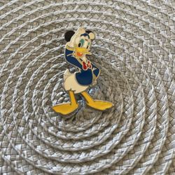 Disney Pin