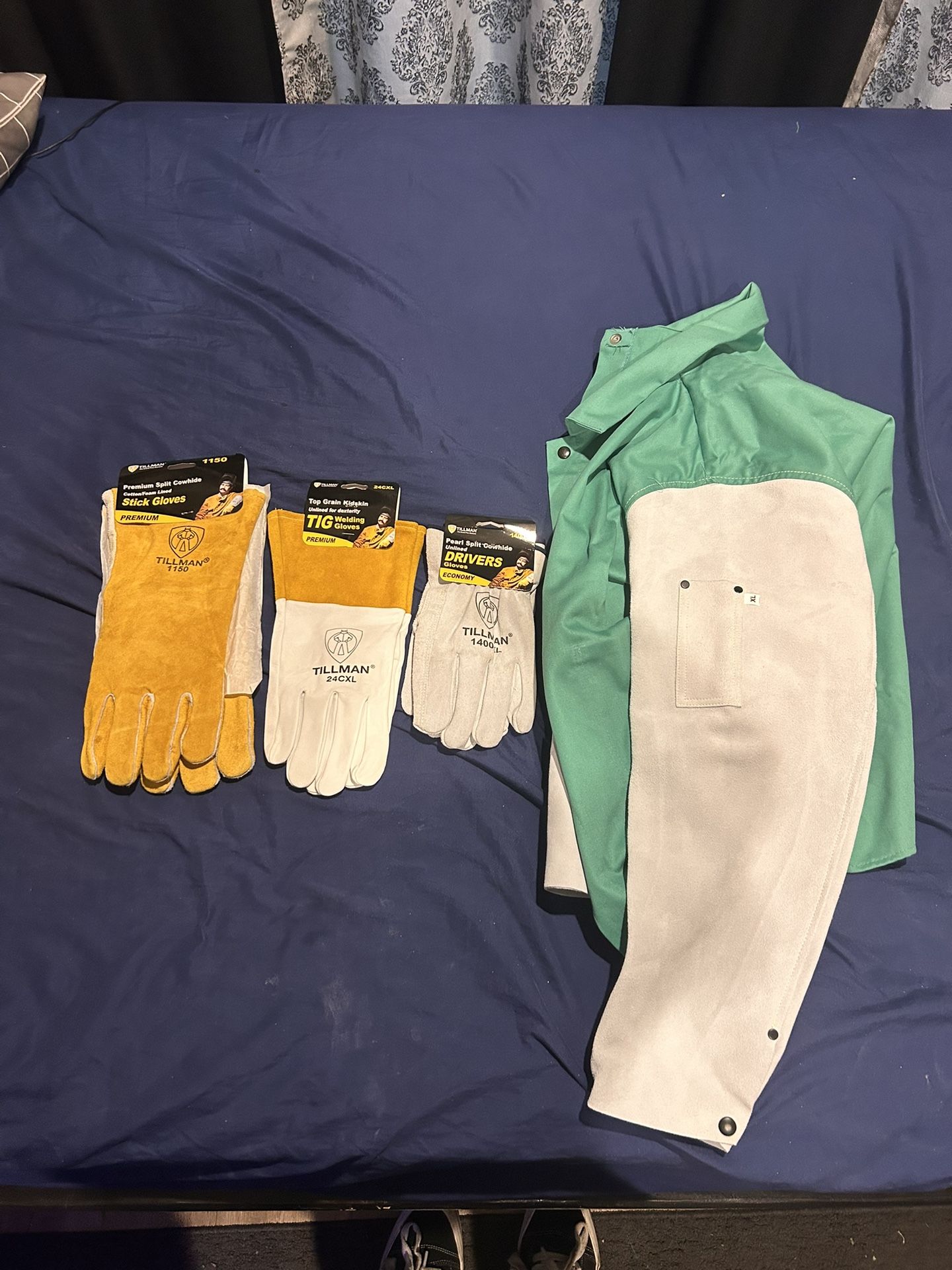 Till Man Welding Jacket & Gloves.