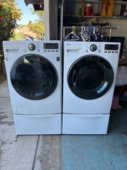 LG washer and gas dryer like new condition