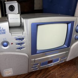 Antique (MTV The singing machine) karaoke player with (The Voice) microphone and power cable