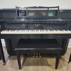 Beautiful Hardman Peck Upright Piano!