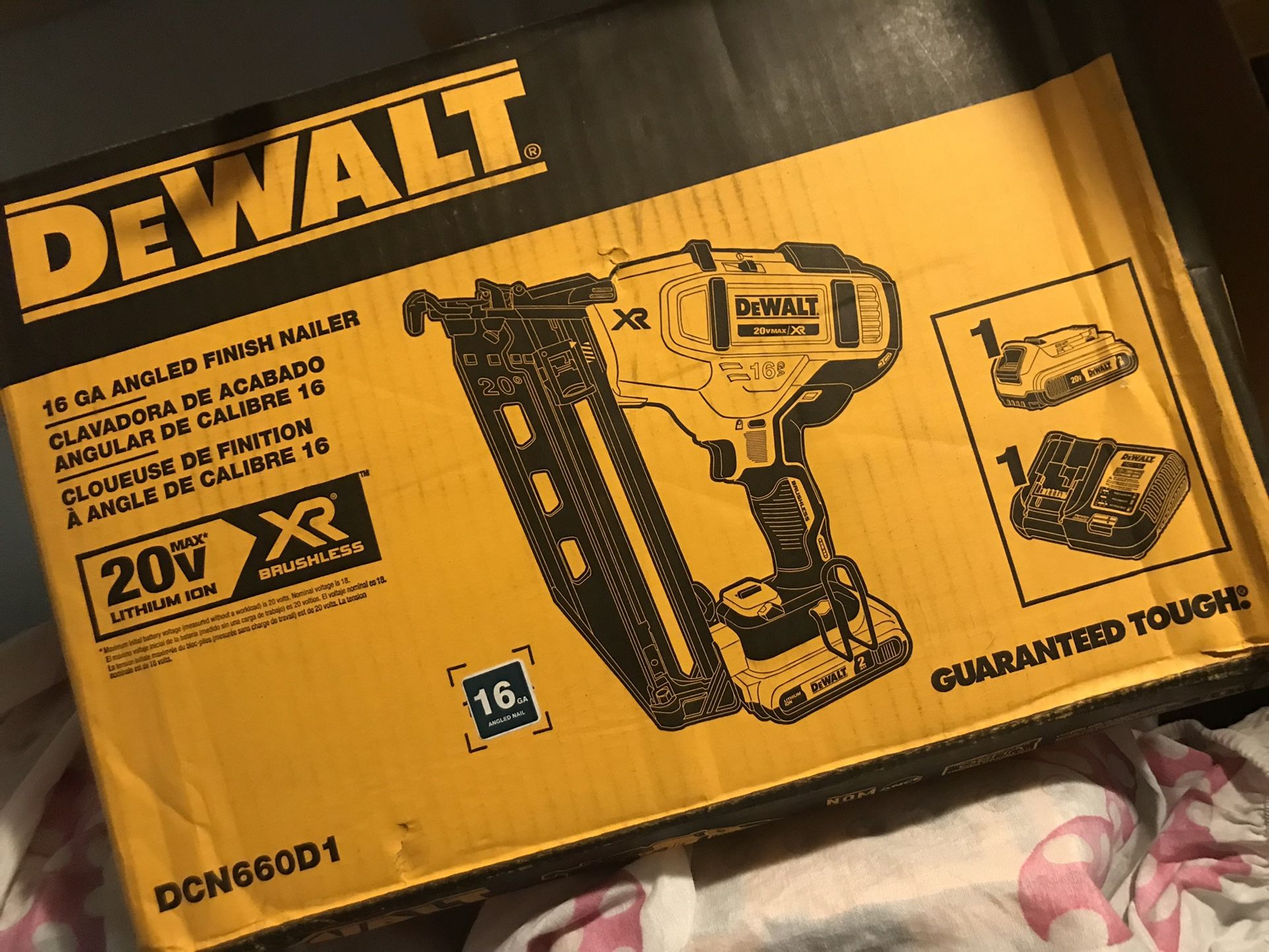 Dewalt 16g New