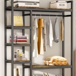Free-standing Closet Organizer