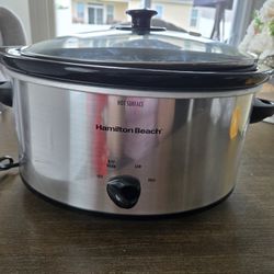Slow Cooker - 5Q NEVER USED - HAMILTON BEECH