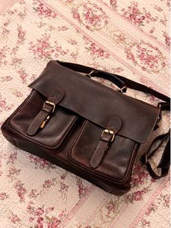 Vintage Leather cross body bag