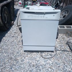 Dishwasher 