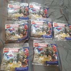 13 Sealed Lego Poly Bags.  7x Marvel 30707. 6x Harry Potter 30706