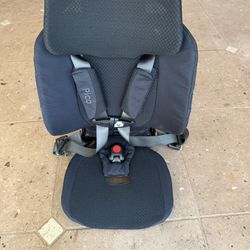 WAYB Pico car seat And Travel Backpack
