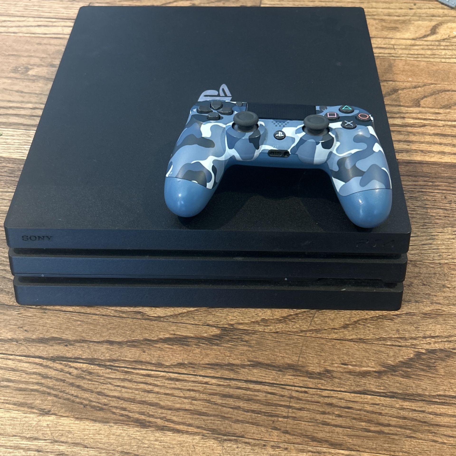 Ps4 Pro( with controller)