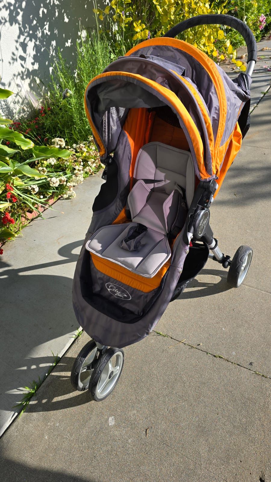 Used Baby Jogger City Stroller