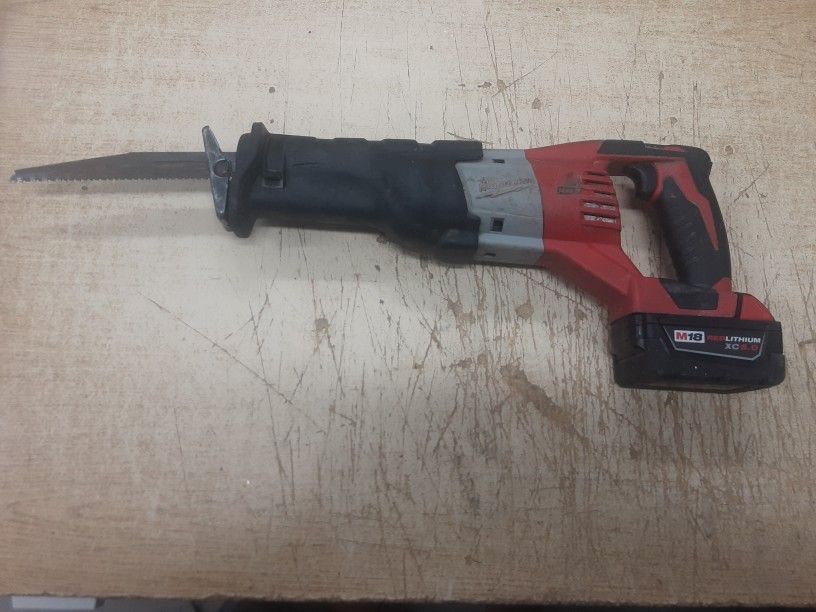 Milwaukee M18 Fuel Sawzall Brushless Cordless Reciprocating Saw
