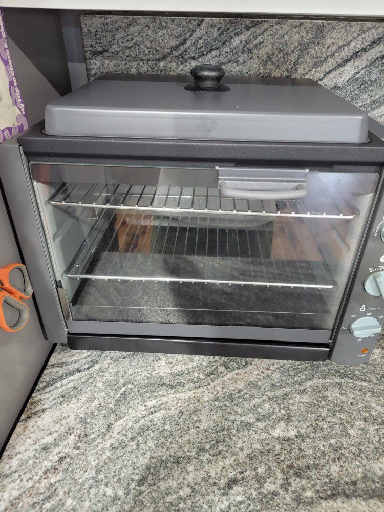 Aroma Professional Rotisserie Oven/Grill