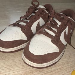 Nike Dunk Low Next Nature Red Sepia sneaker