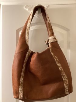 Brown Leather Purse from Ecuador- used once - in excellent condition