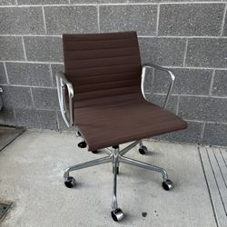 Herman Miller Office Chair Eames Aluminum Group Chair