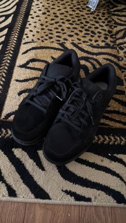 All Black Low-Top steel toe shoes