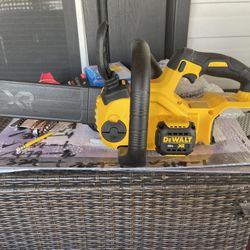 20v DeWalt Chain Saw