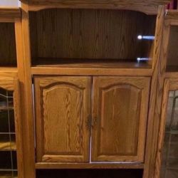 Oakwood TV entertainment Center 