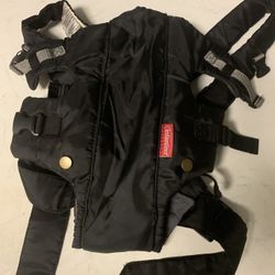 Infantino baby carrier black colour
