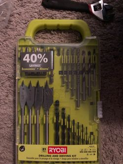 Ryobi drilling and driving kit