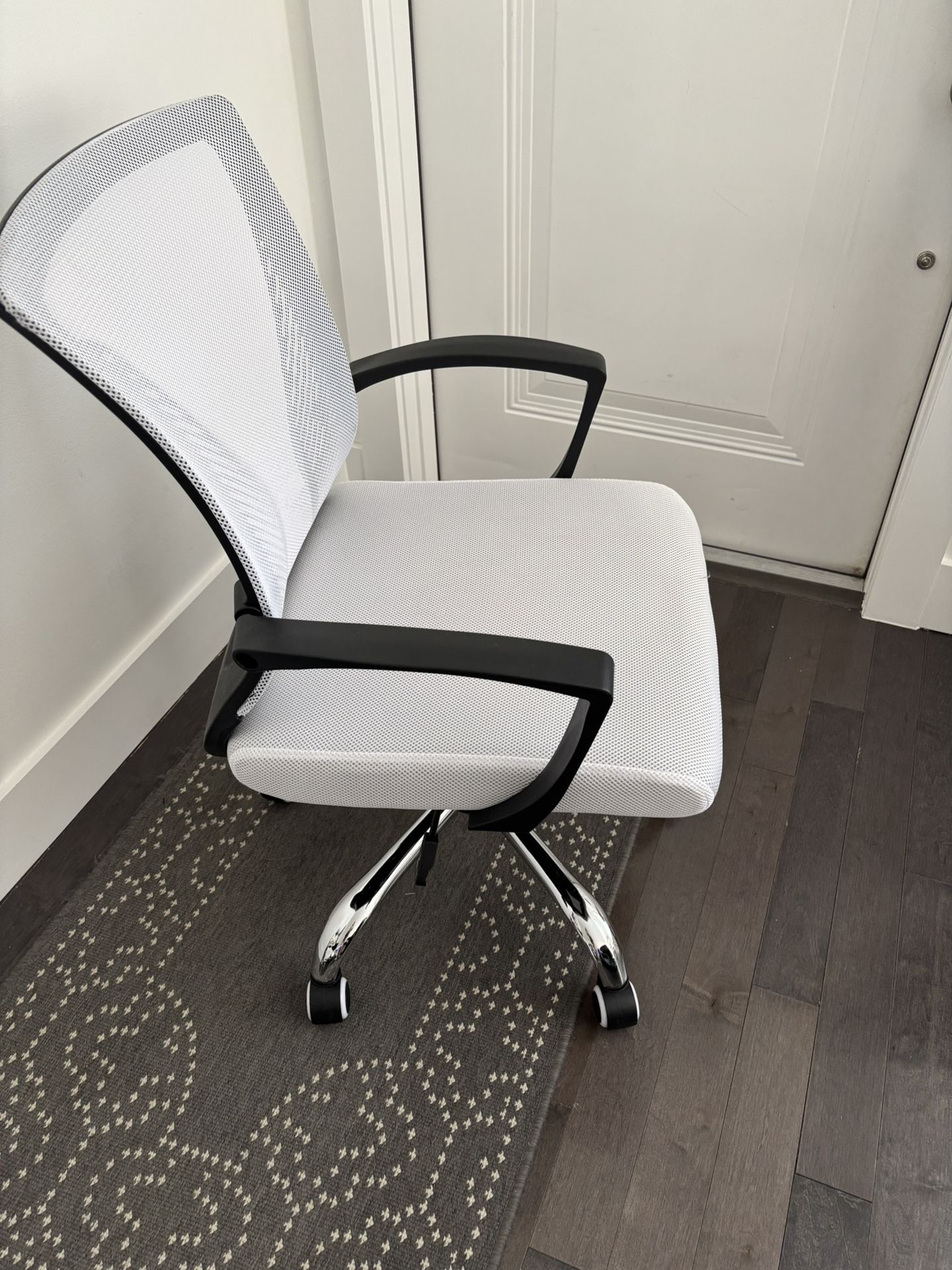 Adjustable Office Chair