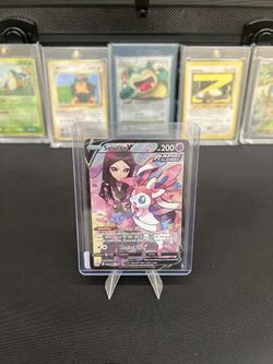Sylveon V -TG14/TG30 (Trainer Gallery)