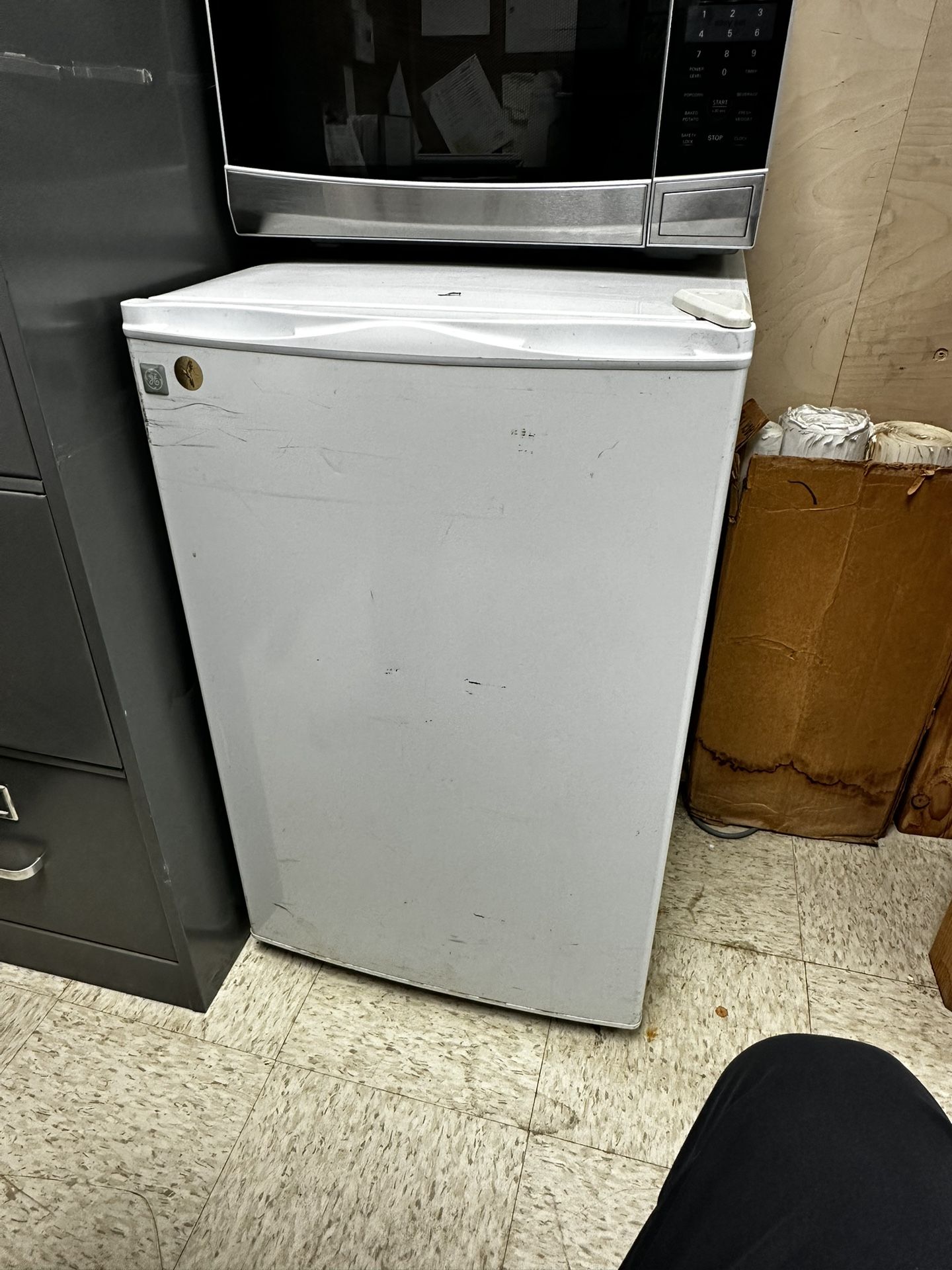 Mini Refrigerator   Fridge