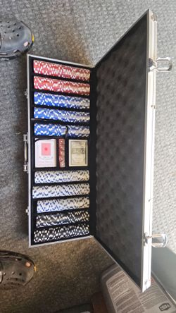 Poker set new.