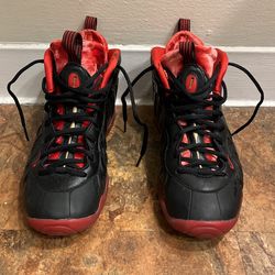 Nike Foamposits Size 7y