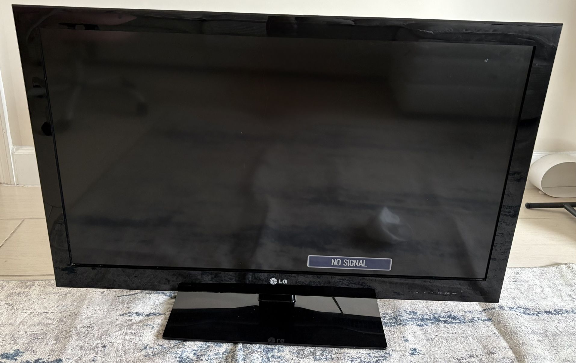 Lg 43 Inch 