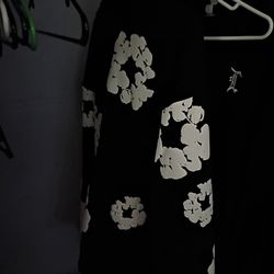 Brand New Denim Tears Hoodie 40$