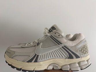 Nike zoom vomeros 5