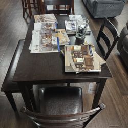 KITCHEN TABLE SET 