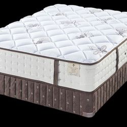 New King Stearns And Foster Ritz Carlton Collection Mattress for