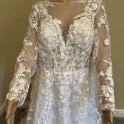 Wedding Dress NWT