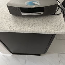 Bose Wave Radio And CD With Remote