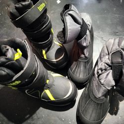 Snow Boots And Snow Pans